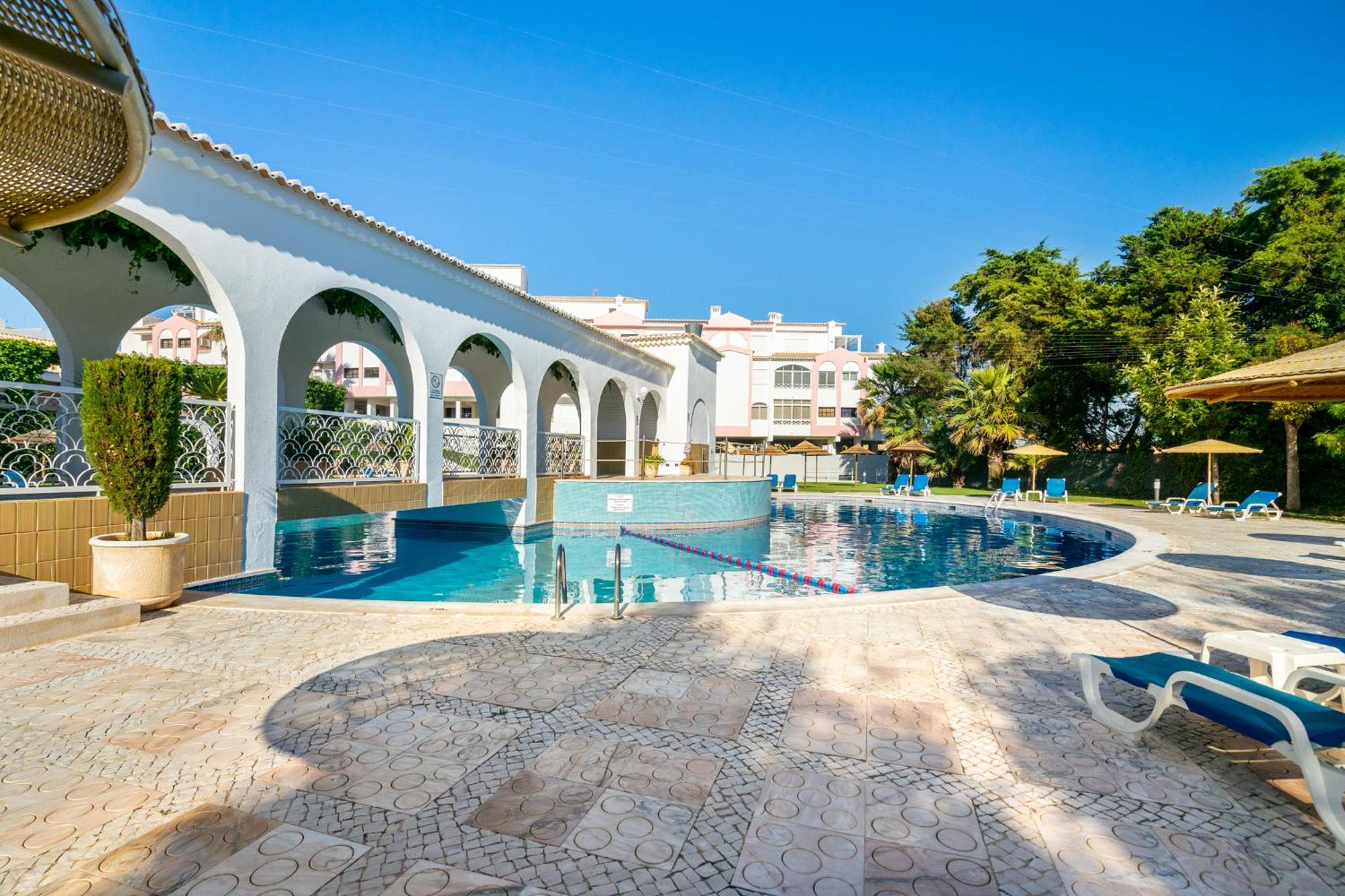 Apartamento Vilarosa Oceanside By Encantos Do Algarve - 1b Portimão